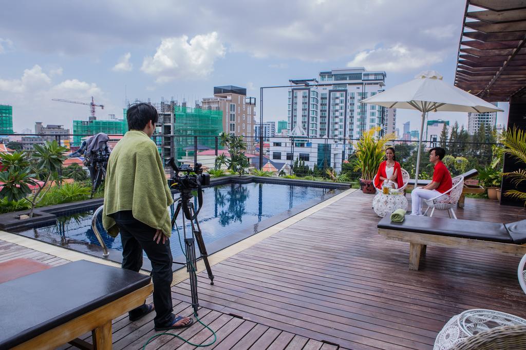 The Palm Boutique Hotel & Residence Phnom Penh Exterior foto