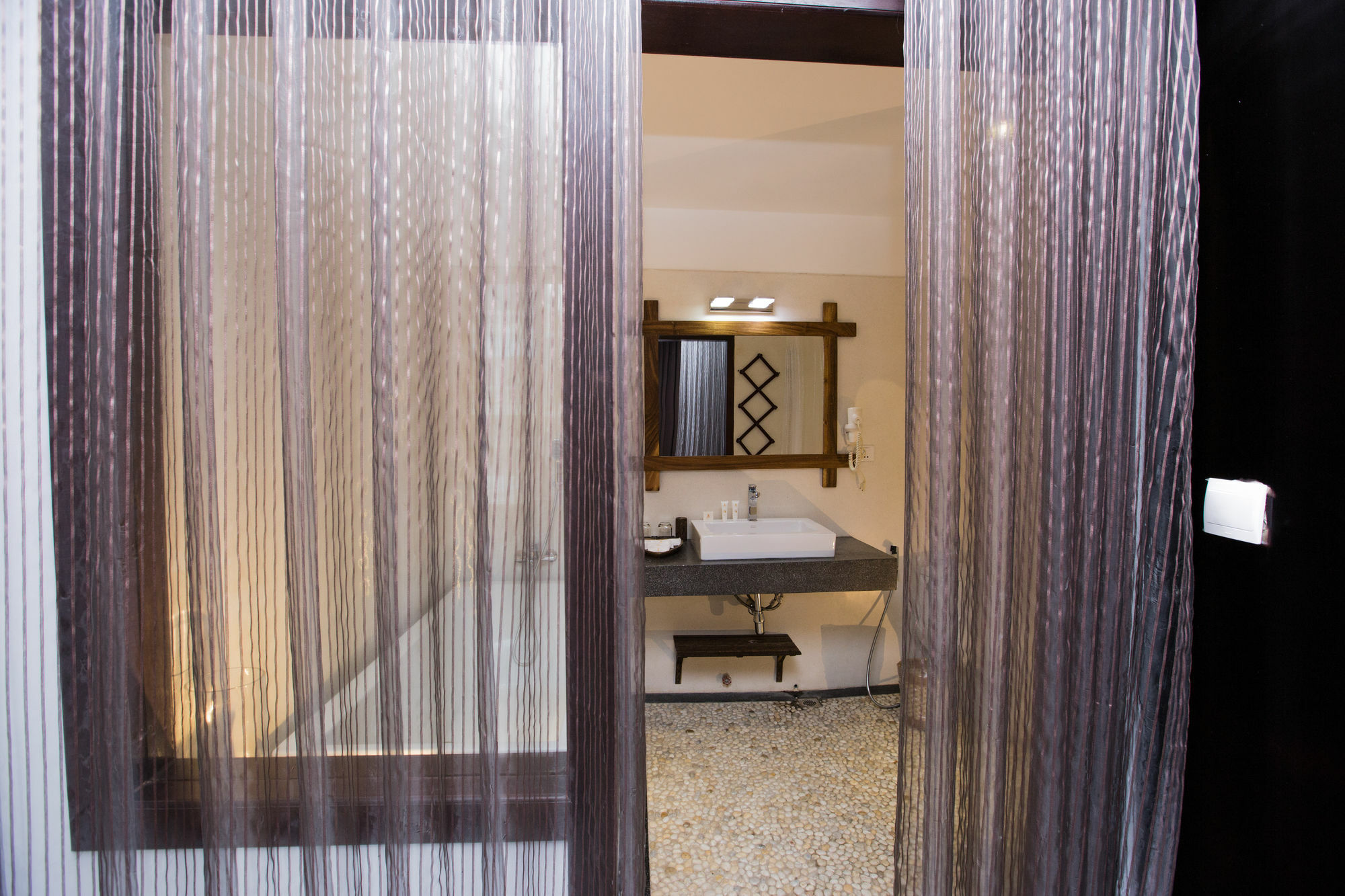 The Palm Boutique Hotel & Residence Phnom Penh Exterior foto